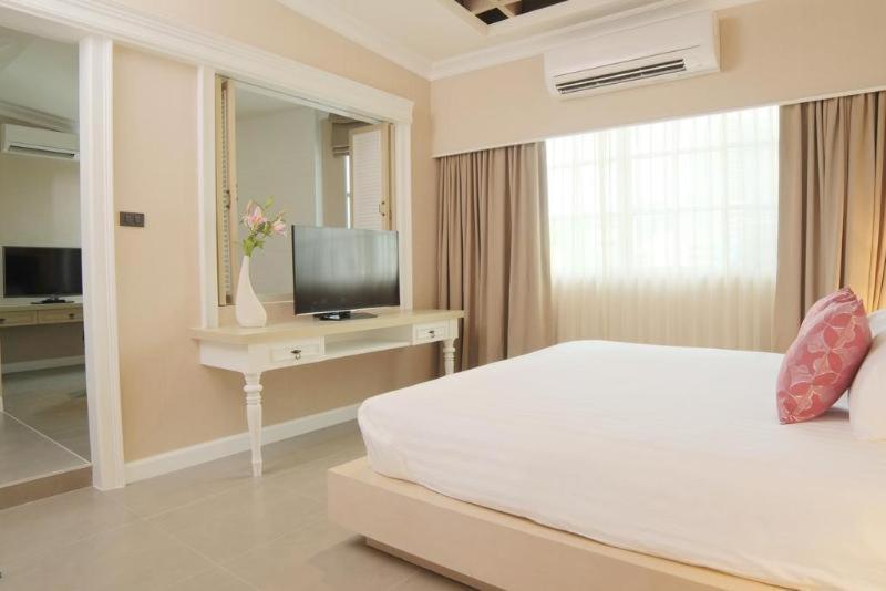 Hotel The Raya Surawong Bangkok Camera foto