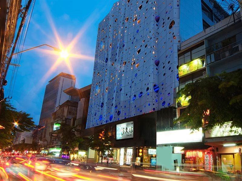 Hotel The Raya Surawong Bangkok Esterno foto